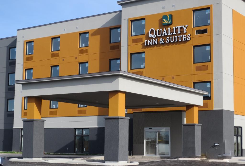 Quality Inn & Suites קינגסטון מראה חיצוני תמונה